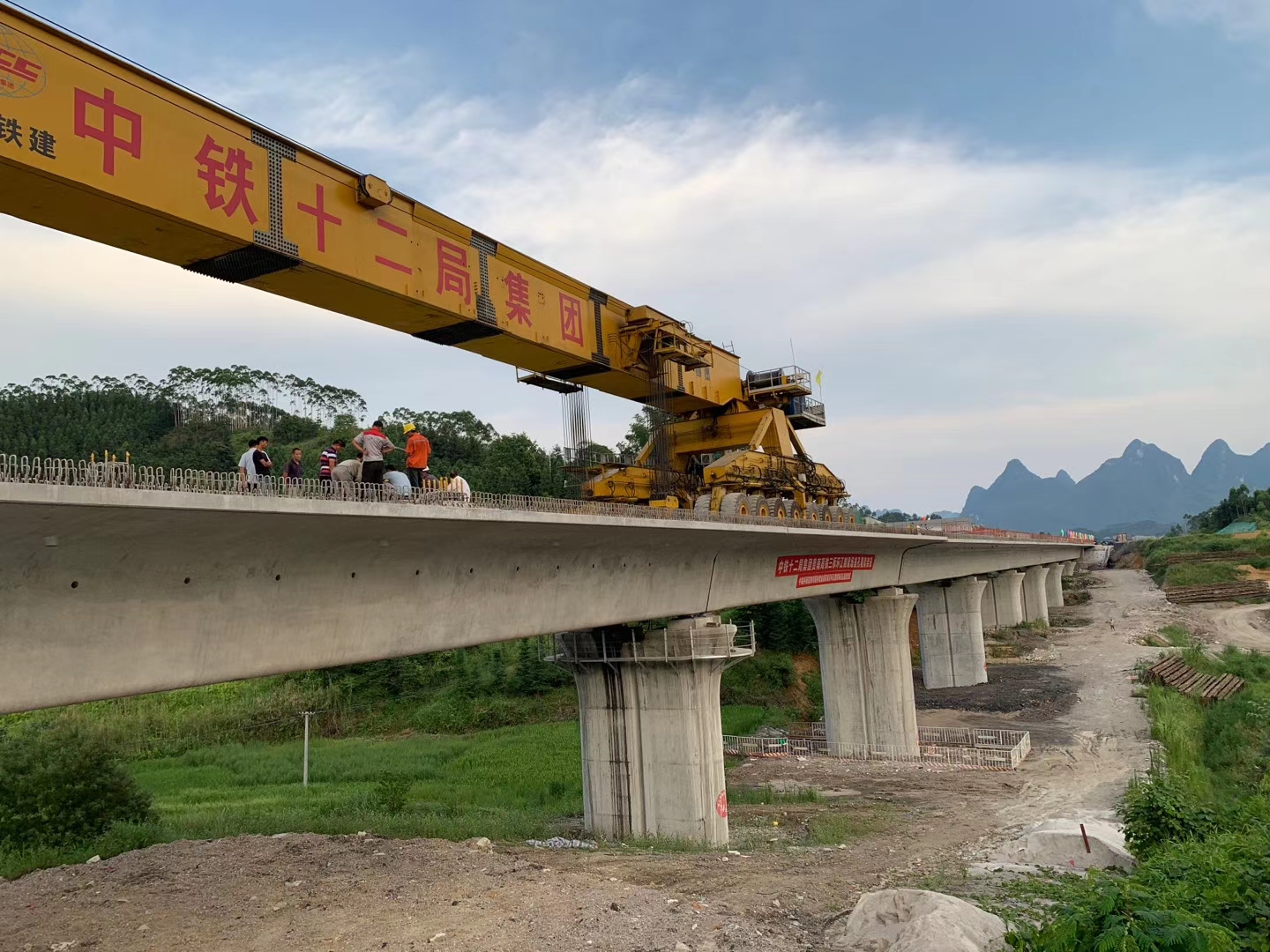 澄江预应力加固在公路桥梁施工应用